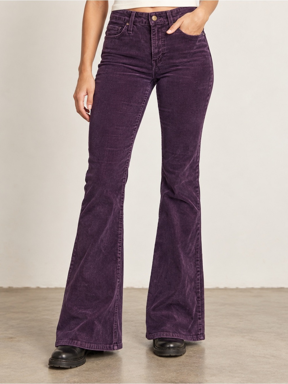 Levi’s 726 High Rise Flare Corduroy Pants 25x32 Purple Plum Stretch